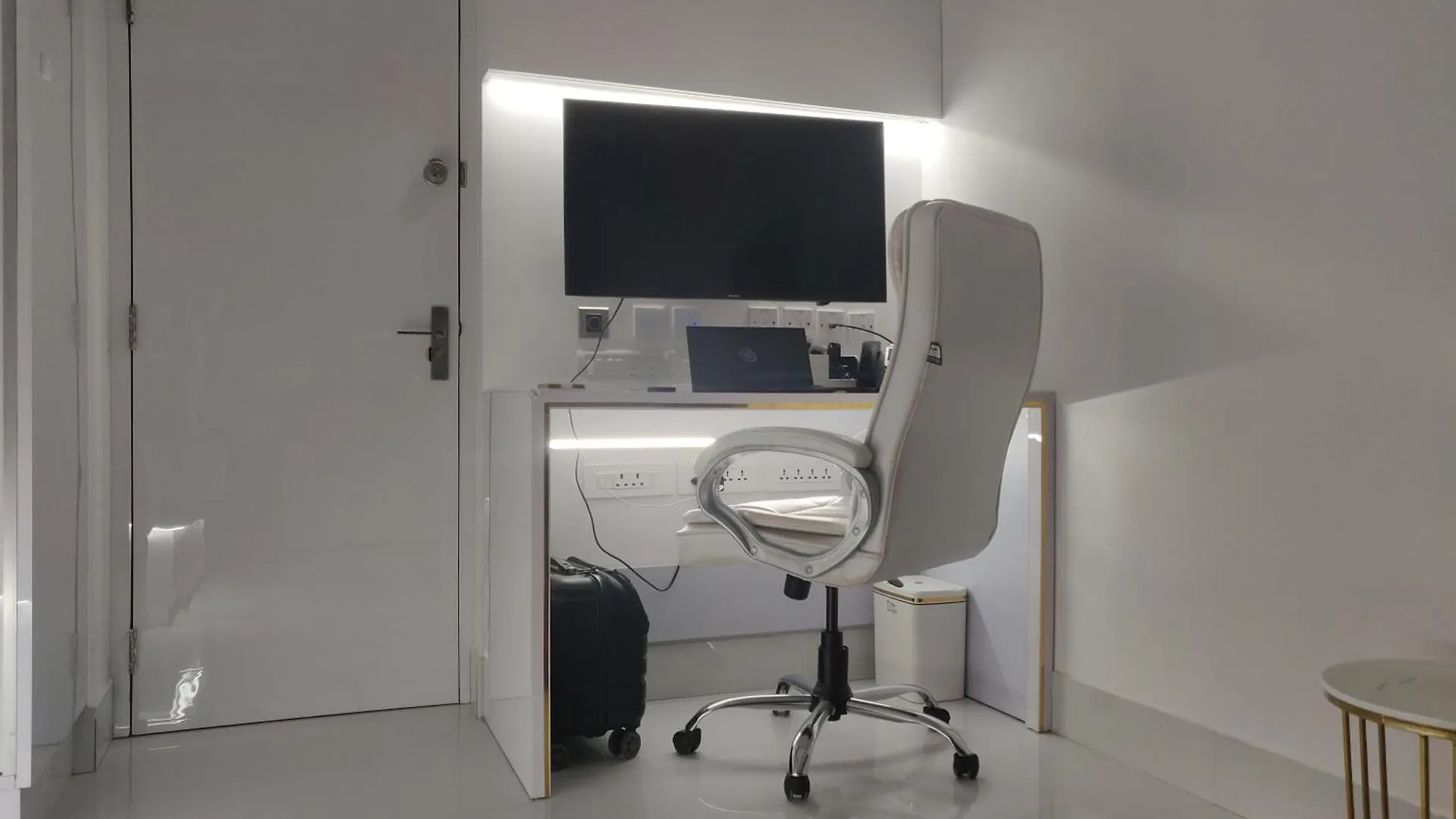 公寓式酒店 古尔冈Lemodcasa - Smart, Modern, Luxury Whitehouse公寓式酒店 印度